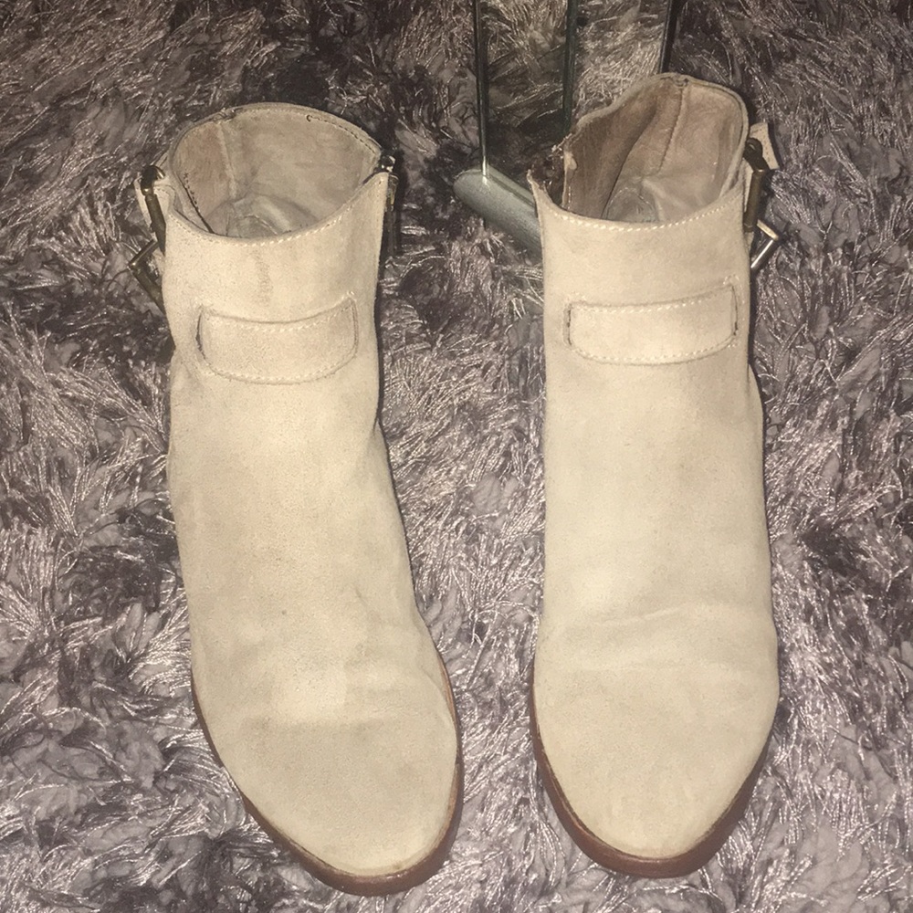 Joie booties
